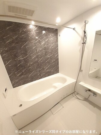 シャルム朝来の物件内観写真